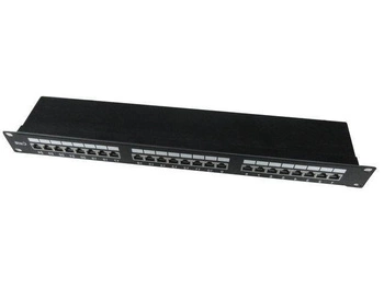 Patch Panel 24 Porty 1U 19'' Kat.6 ekran z funkcją organizacji   kabli czarny